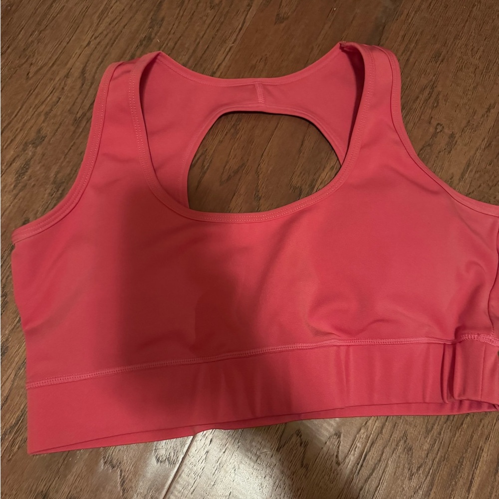 Women's Pink Sports Bra